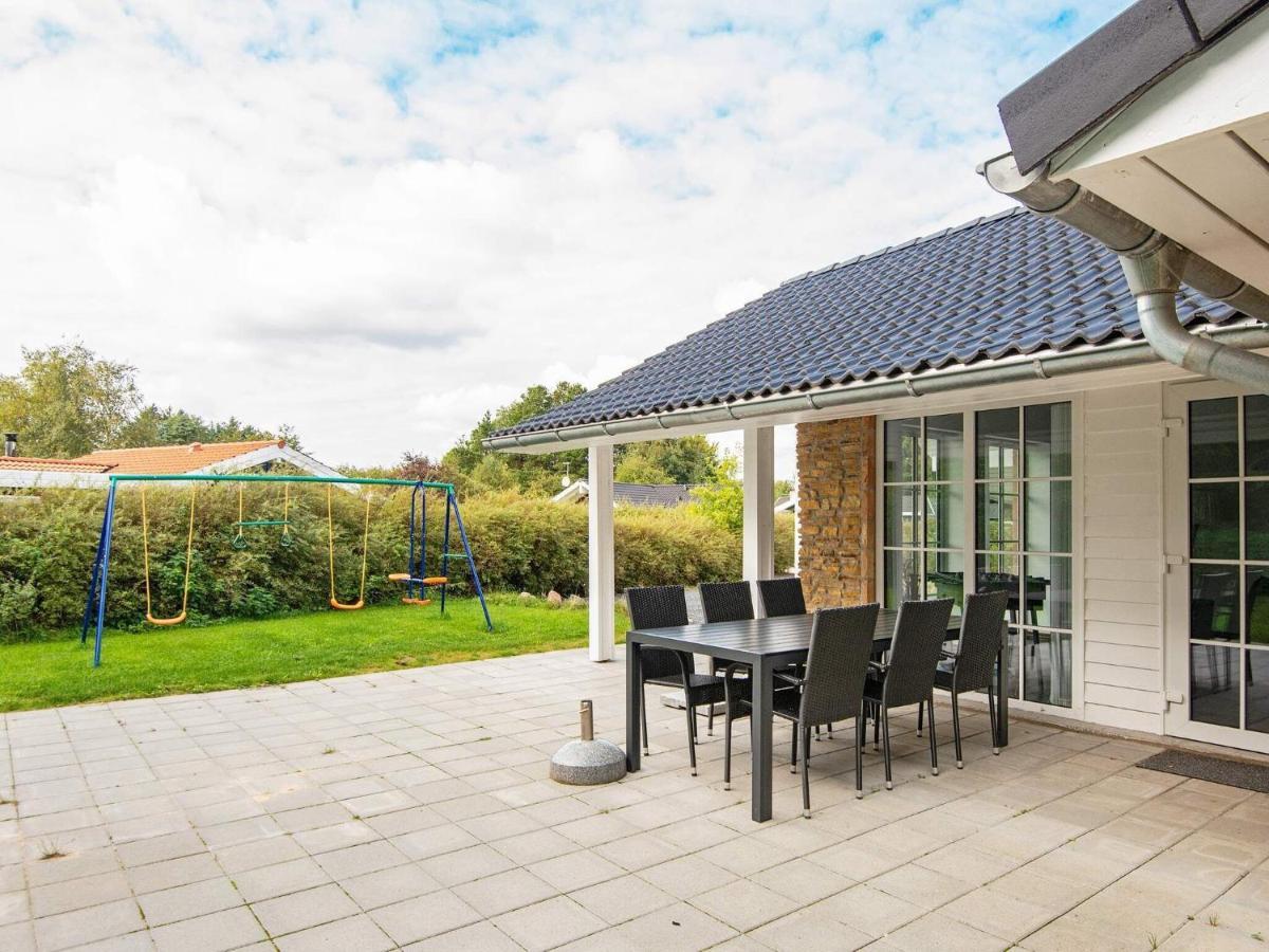 6 Person Holiday Home In Ansager Exteriör bild