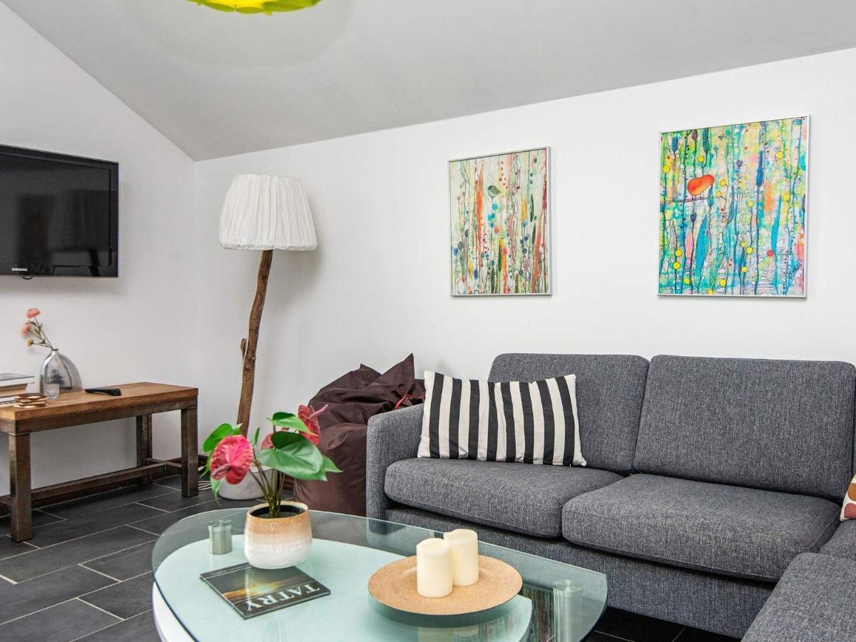 6 Person Holiday Home In Ansager Exteriör bild